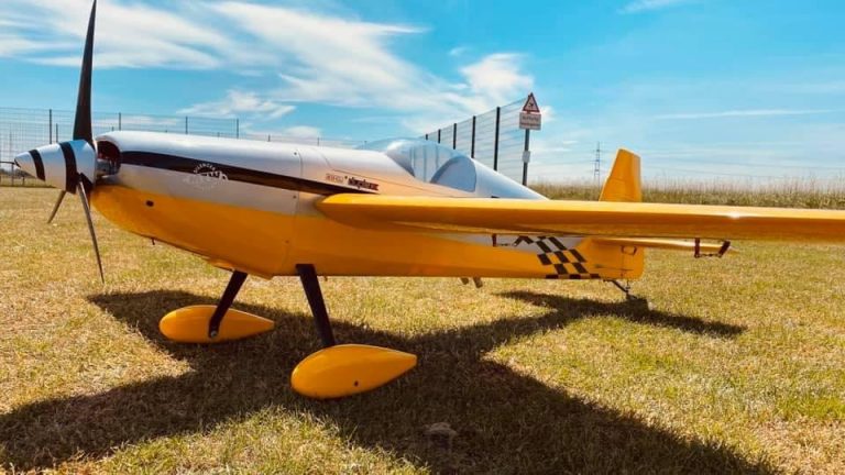 20221221_190558325_iOS